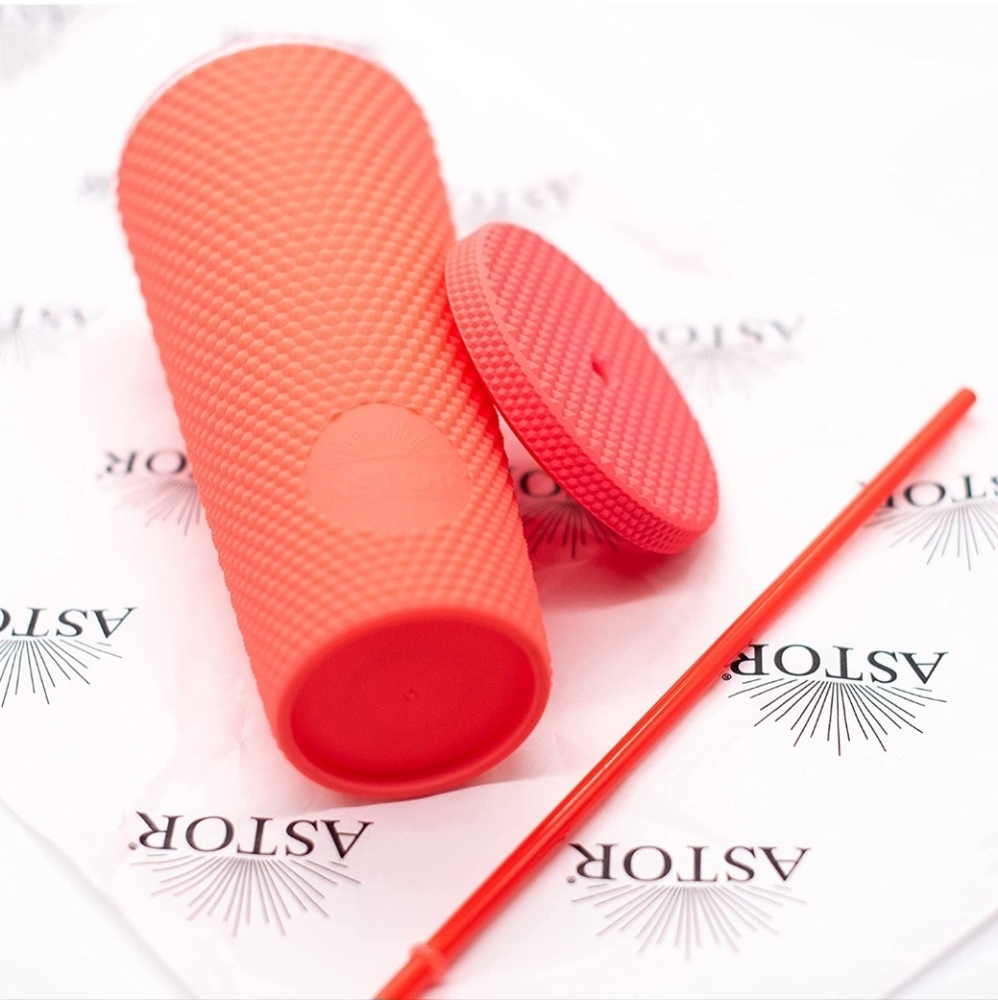 24 Oz Studded Tumbler - Coral